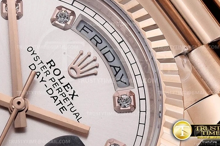 0725 RDD0219J – DayDate 36mm FreshLook 697